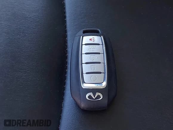 ✅ 2019 Infiniti QX60 Luxe • VIN: 5N1DL0MN2KC554751 • Lot: 43573997. Wystawiony na IAAI z przebiegiem 105 340 mil. Bezpłatny archiwum sprzedaży aukcyjnych z USA i szczegółowy raport historii pojazdu na DreamBid. Zdjęcie 11.