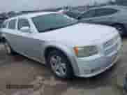 2008 Dodge Magnum SXT z VIN 2D4FV37V78H192963, wystawiony jako IAAI lot #41420016 z przebiegiem 191 238 mil mil oraz . Historia ofert i sprzedaży dostępna na DreamBid. Obrazek 1.