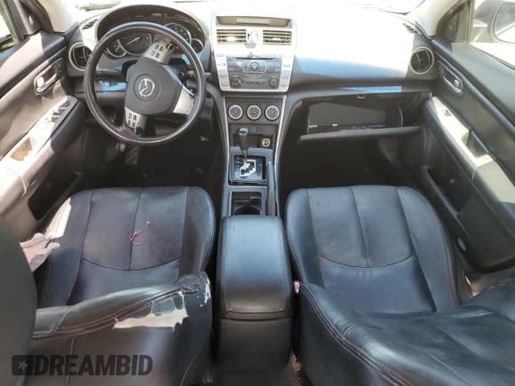 ✅ 2009 Mazda 6 i Sport • VIN: 1YVHP81A995M17194 • Лот: 68468365. Опубликован ранее на Copart с пробегом Не указан. Бесплатный доступ к архиву аукционных продаж из США и подробный отчёт об истории автомобиля на DreamBid. Изображение 8.