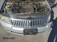 ✅ 2006 Lincoln Zephyr • VIN: 3LNHM26176R620612 • Lot: 81516224. Wystawiony na Copart z przebiegiem 85 866 mil. Bezpłatny archiwum sprzedaży aukcyjnych z USA i szczegółowy raport historii pojazdu na DreamBid. Zdjęcie 11.