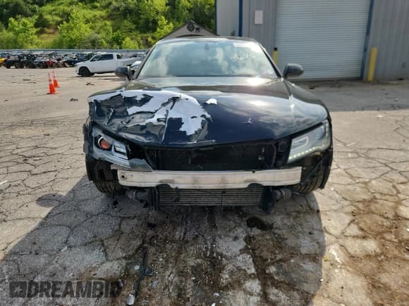 ✅ 2014 Audi A7 Premium Plus • VIN: WAUWMAFCXEN011181 • Lot: 62707965. Wystawiony na Copart z przebiegiem 198 953 mil. Bezpłatny archiwum sprzedaży aukcyjnych z USA i szczegółowy raport historii pojazdu na DreamBid. Zdjęcie 5.