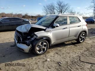 ✅ 2024 Hyundai Venue SEL • VIN: KMHRC8A36RU328501 • Lot: 45245895. Listed on Copart with 11,280 mi. Free auction sales archive from the USA and detailed vehicle history report at DreamBid. Image 1.