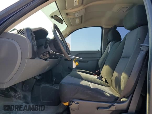 ✅ 2013 Chevrolet Silverado 1500 Work Truck • VIN: 1GCRKPEA3DZ310608 • Lot: 73721154. Listed on Copart with 97,137 mi. Free auction sales archive from the USA and detailed vehicle history report at DreamBid. Image 7.