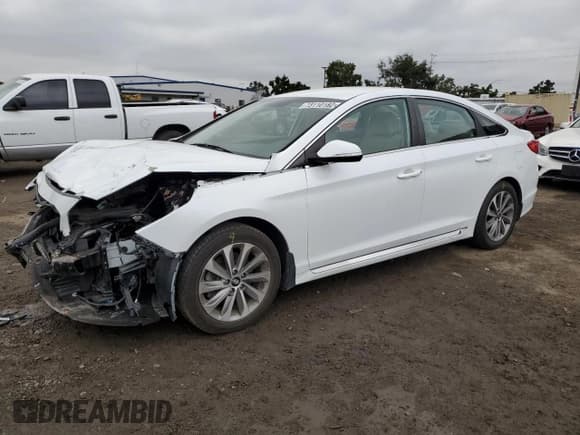 ✅ 2016 Hyundai Sonata Sport • VIN: 5NPE34AF3GH328694 • Lot: 73110182. Listed on Copart with 46,839 mi. Free auction sales archive from the USA and detailed vehicle history report at DreamBid. Image 1.