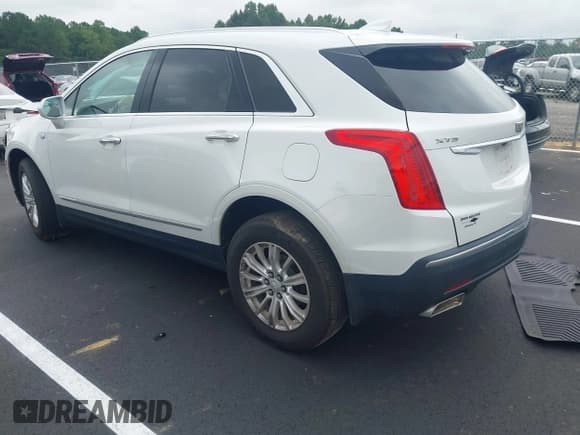 ✅ 2017 Cadillac XT5 FWD • VIN: 1GYKNARS1HZ138586 • Лот: 42951197. Опубликован ранее на IAAI с пробегом 69 129 миль. Бесплатный доступ к архиву аукционных продаж из США и подробный отчёт об истории автомобиля на DreamBid. Изображение 3.