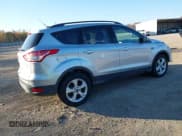 ✅ 2015 Ford Escape SE • VIN: 1FMCU9G92FUC29075 • Лот: 43690626. Опубликован ранее на IAAI с пробегом 148 897 миль. Бесплатный доступ к архиву аукционных продаж из США и подробный отчёт об истории автомобиля на DreamBid. Изображение 4.