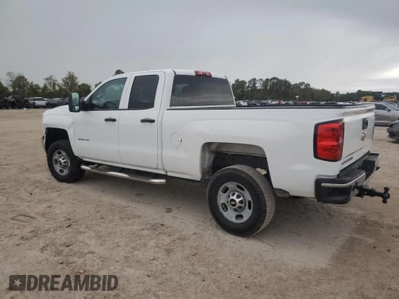 ✅ 2015 Chevrolet Silverado 2500HD Work Truck • VIN: 1GC2CUEG1FZ124280 • Лот: 83632664. Опубликован ранее на Copart с пробегом 220 163 миль. Бесплатный доступ к архиву аукционных продаж из США и подробный отчёт об истории автомобиля на DreamBid. Изображение 2.