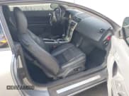 ✅ 2011 Volvo C70 • VIN: YV1672MC6BJ118857 • Лот: 43722554. Опубликован ранее на IAAI с пробегом 169 389 миль. Бесплатный доступ к архиву аукционных продаж из США и подробный отчёт об истории автомобиля на DreamBid. Изображение 5.