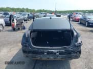 ✅ 2014 Mercedes-Benz E 350 Luxury • VIN: WDDHF8JB4EA792922 • Lot: 42389605. Wystawiony na IAAI z przebiegiem Nie podano. Bezpłatny archiwum sprzedaży aukcyjnych z USA i szczegółowy raport historii pojazdu na DreamBid. Zdjęcie 16.