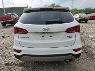 ✅ 2017 Hyundai Santa Fe 2.4L • VIN: 5NMZUDLB2HH002277 • Лот: 56006714. Опубликован ранее на Copart с пробегом 61 930 миль. Бесплатный доступ к архиву аукционных продаж из США и подробный отчёт об истории автомобиля на DreamBid. Изображение 6.