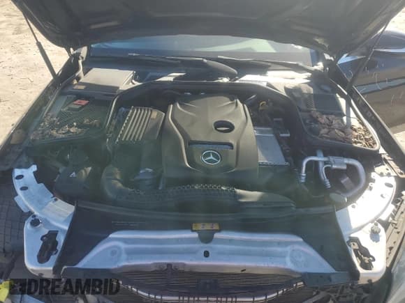 ✅ 2015 Mercedes-Benz C 300 Sport • VIN: 55SWF4KB7FU080811 • Лот: 86769635. Опубликован ранее на Copart с пробегом 64 278 миль. Бесплатный доступ к архиву аукционных продаж из США и подробный отчёт об истории автомобиля на DreamBid. Изображение 11.