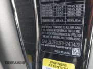 ✅ 2024 Land Rover Range Rover Evoque Dynamic SE • VIN: SALZL2FX3RH243422 • Lot: 40679814. Wystawiony na IAAI z przebiegiem 3 821 mil. Bezpłatny archiwum sprzedaży aukcyjnych z USA i szczegółowy raport historii pojazdu na DreamBid. Zdjęcie 9.