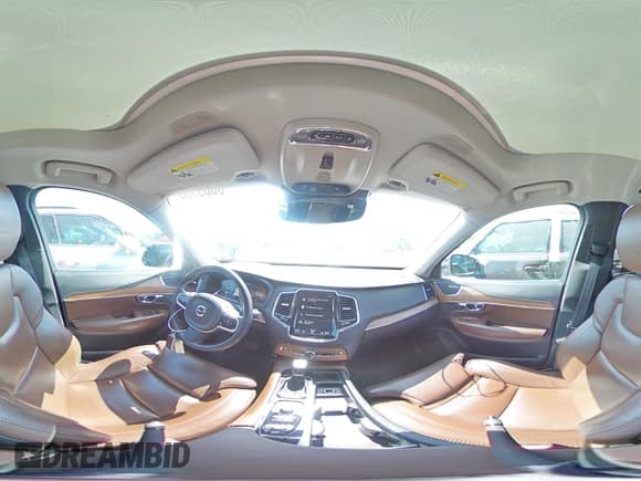 ✅ 2018 Volvo XC90 Inscription • VIN: YV4A22PL3J1356896 • Lot: 80891595. Wystawiony na Copart z przebiegiem 116 953 mil. Bezpłatny archiwum sprzedaży aukcyjnych z USA i szczegółowy raport historii pojazdu na DreamBid. Zdjęcie 16.