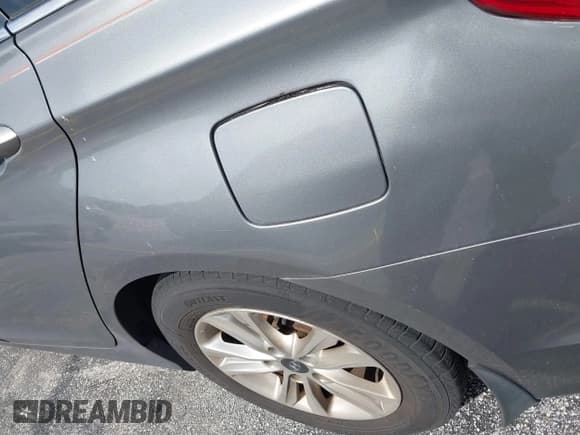 ✅ 2013 Hyundai Sonata GLS • VIN: 5NPEB4AC2DH713040 • Лот: 43685501. Опубликован ранее на IAAI с пробегом 128 562 миль. Бесплатный доступ к архиву аукционных продаж из США и подробный отчёт об истории автомобиля на DreamBid. Изображение 13.