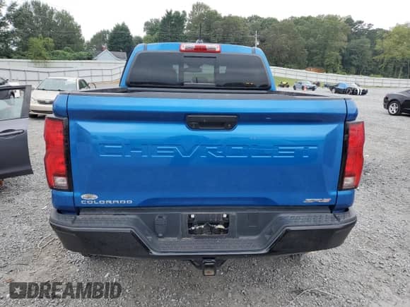 2023 Chevrolet Colorado 4WD ZR2 с VIN 1GCPTFEK1P1235806, выставлен на аукционе Copart как лот 72759114 с пробегом 11 090 миль миль и Списание • Salvage title. История ставок и продаж доступна на DreamBid. Изображение 6.