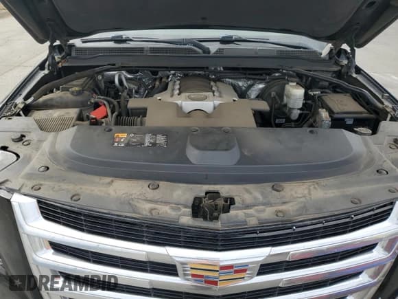 ✅ 2015 Cadillac Escalade ESV Premium • VIN: 1GYS3TKJ9FR708494 • Lot: 81336985. Listed on Copart with 111,586 mi. Free auction sales archive from the USA and detailed vehicle history report at DreamBid. Image 12.