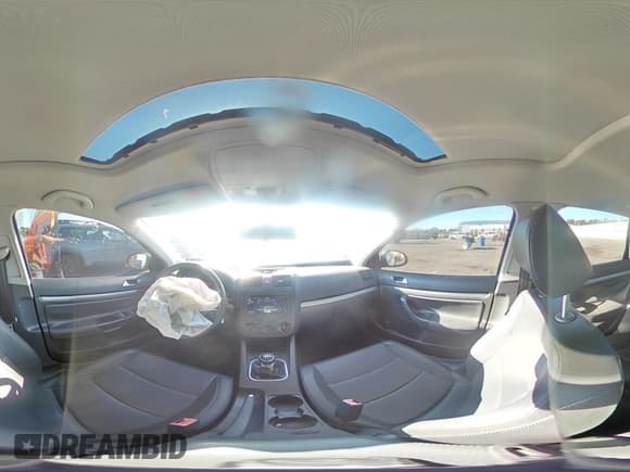 ✅ 2006 Volkswagen Jetta 2.5L • VIN: 3VWSF71K16M814810 • Lot: 81924405. Wystawiony na Copart z przebiegiem 185 758 mil. Bezpłatny archiwum sprzedaży aukcyjnych z USA i szczegółowy raport historii pojazdu na DreamBid. Zdjęcie 15.