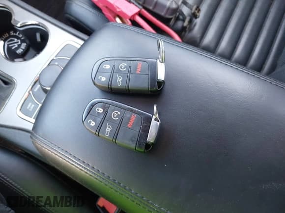 ✅ 2020 Jeep Grand Cherokee Limited • VIN: 1C4RJFBG7LC277104 • Лот: 42444807. Опубликован ранее на IAAI с пробегом 92 830 миль. Бесплатный доступ к архиву аукционных продаж из США и подробный отчёт об истории автомобиля на DreamBid. Изображение 11.