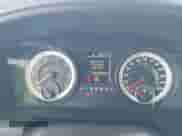 2013 Ram 1500 Express z VIN 3C6JR6AT0DG507821, wystawiony jako IAAI lot #42708345 z przebiegiem 183 346 mil mil oraz . Historia ofert i sprzedaży dostępna na DreamBid. Obrazek 7.