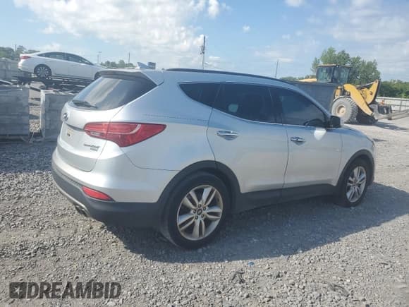 ✅ 2016 Hyundai Santa Fe • VIN: 5XYZW4LA0GG307898 • Лот: 55660624. Опубликован ранее на Copart с пробегом 86 536 миль. Бесплатный доступ к архиву аукционных продаж из США и подробный отчёт об истории автомобиля на DreamBid. Изображение 3.