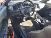 ✅ 2021 Dodge Challenger GT • VIN: 2C3CDZKG1MH501078 • Lot: 82567635. Wystawiony na Copart z przebiegiem 29 649 mil. Bezpłatny archiwum sprzedaży aukcyjnych z USA i szczegółowy raport historii pojazdu na DreamBid. Zdjęcie 8.