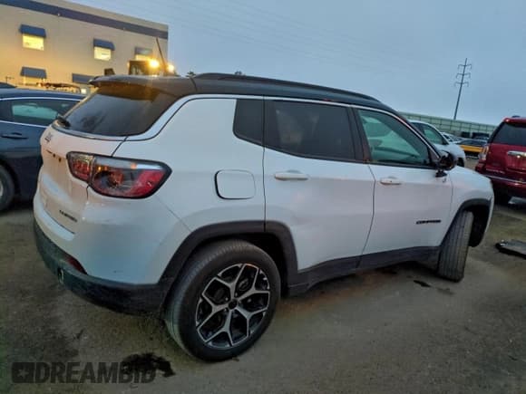 ✅ 2025 Jeep Compass Limited • VIN: 3C4NJDCN2ST512169 • Lot: 95089695. Listed on Copart with 29,744 mi. Free auction sales archive from the USA and detailed vehicle history report at DreamBid. Image 3.