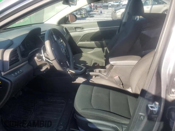 ✅ 2019 Hyundai Elantra Value Edition • VIN: 5NPD84LF3KH408726 • Lot: 92204965. Listed on Copart with 142,038 mi. Free auction sales archive from the USA and detailed vehicle history report at DreamBid. Image 7.