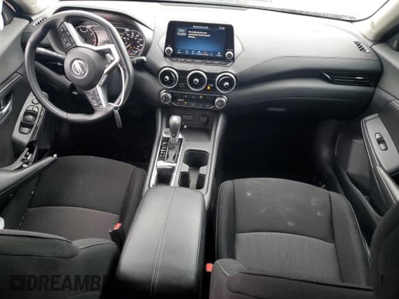 ✅ 2022 Nissan Sentra SV • VIN: 3N1AB8CV7NY235564 • Lot: 60893805. Wystawiony na Copart z przebiegiem 59 709 mil. Bezpłatny archiwum sprzedaży aukcyjnych z USA i szczegółowy raport historii pojazdu na DreamBid. Zdjęcie 8.