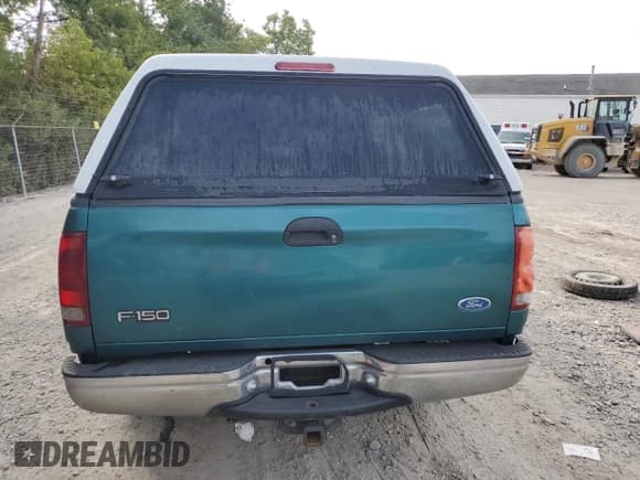 ✅ 1997 Ford F-150 XL • VIN: 1FTEX17L3VKC79253 • Lot: 71881195. Wystawiony na Copart z przebiegiem 263 893 mil. Bezpłatny archiwum sprzedaży aukcyjnych z USA i szczegółowy raport historii pojazdu na DreamBid. Zdjęcie 6.