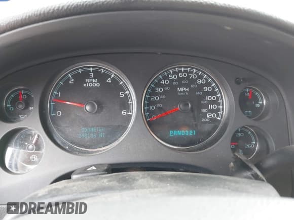 ✅ 2008 Chevrolet Suburban 3LT • VIN: 3GNFC16048G203258 • Lot: 41862914. Listed on IAAI with 298,106 mi. Free auction sales archive from the USA and detailed vehicle history report at DreamBid. Image 7.