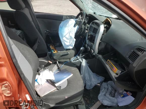 ✅ 2007 Kia Spectra • VIN: KNAFE162275009416 • Lot: 71531555. Listed on Copart with Not provided. Free auction sales archive from the USA and detailed vehicle history report at DreamBid. Image 7.