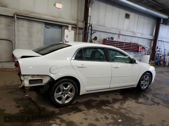 ✅ 2011 Chevrolet Malibu 1LT • VIN: 1G1ZC5E10BF346684 • Lot: 84416244. Listed on Copart with 161,963 mi. Free auction sales archive from the USA and detailed vehicle history report at DreamBid. Image 3.