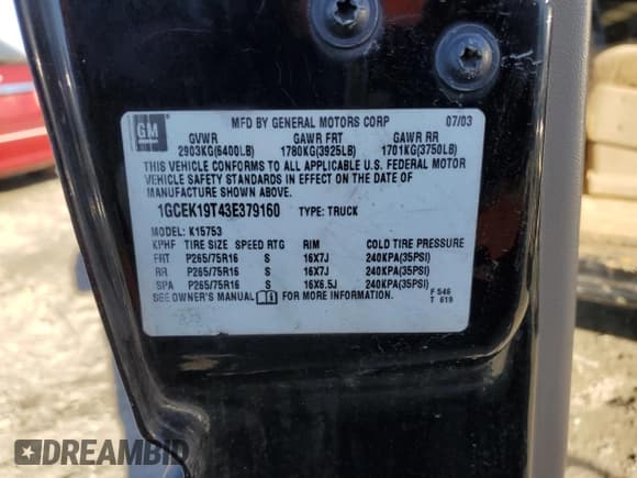 ✅ 2003 Chevrolet Silverado 1500 LS • VIN: 1GCEK19T43E379160 • Лот: 45632815. Опубликован ранее на Copart с пробегом 277 972 миль. Бесплатный доступ к архиву аукционных продаж из США и подробный отчёт об истории автомобиля на DreamBid. Изображение 12.