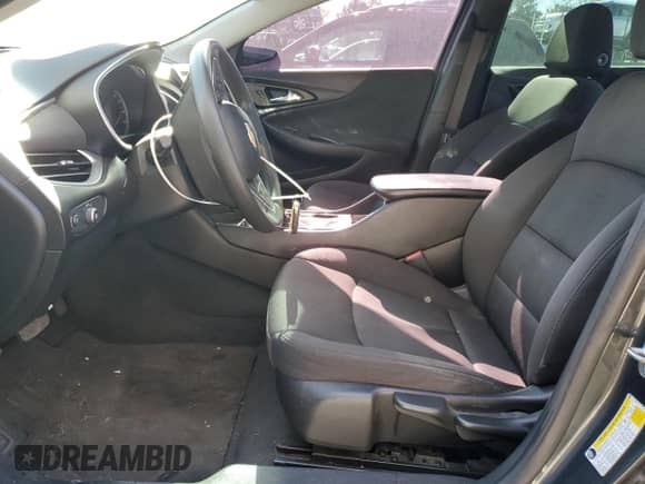 2018 Chevrolet Malibu LS z VIN 1G1ZB5ST7JF234603, wystawiony jako Copart lot #91039485 z przebiegiem 65 830 mil mil oraz Czysty tytuł • Clean title. Historia ofert i sprzedaży dostępna na DreamBid. Obrazek 7.