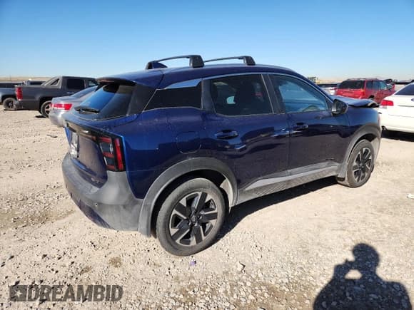 ✅ 2025 Nissan Kicks SV • VIN: 3N8AP6CB0SL312006 • Lot: 90303135. Listed on Copart with 41,452 mi. Free auction sales archive from the USA and detailed vehicle history report at DreamBid. Image 3.