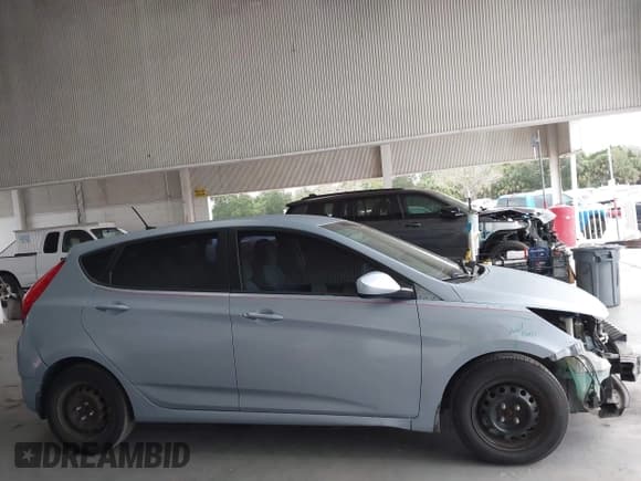 ✅ 2014 Hyundai Accent GS • VIN: KMHCT5AE5EU183872 • Lot: 43828884. Listed on IAAI with 121,613 mi. Free auction sales archive from the USA and detailed vehicle history report at DreamBid. Image 14.