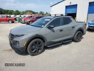 2024 Hyundai Santa Cruz Night Edition z VIN 5NTJCDAF9RH081393, wystawiony jako Copart lot #65621945 z przebiegiem 47 769 mil mil oraz Szkoda całkowita • Salvage title. Historia ofert i sprzedaży dostępna na DreamBid. Obrazek 1.