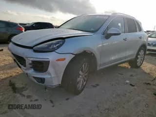 ✅ 2016 Porsche Cayenne • VIN: WP1AA2A20GKA37141 • Lot: 93365975. Wystawiony na Copart z przebiegiem 149 808 mil. Bezpłatny archiwum sprzedaży aukcyjnych z USA i szczegółowy raport historii pojazdu na DreamBid. Zdjęcie 1.
