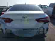 2021 Toyota Camry XSE z VIN 4T1K61AK4MU438222, wystawiony jako IAAI lot #43237160 z przebiegiem 49 103 mil mil oraz . Historia ofert i sprzedaży dostępna na DreamBid. Obrazek 17.