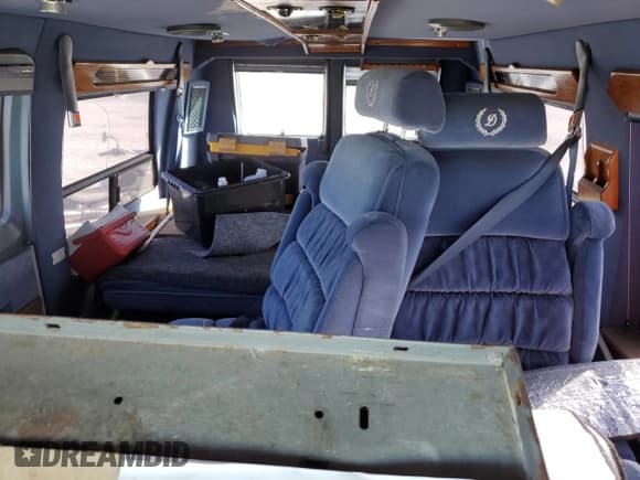 ✅ 1996 Dodge Cargo • VIN: 2B6HB21Y8TK102554 • Lot: 75573984. Listed on Copart with 221,439 mi. Free auction sales archive from the USA and detailed vehicle history report at DreamBid. Image 10.