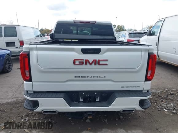 ✅ 2019 GMC Sierra 1500 Denali • VIN: 1GTU9FEL4KZ189344 • Lot: 43531265. Listed on IAAI with 59,412 mi. Free auction sales archive from the USA and detailed vehicle history report at DreamBid. Image 16.