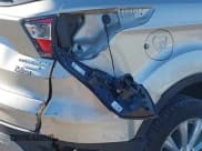 ✅ 2017 Ford Escape Titanium • VIN: 1FMCU0J94HUE28782 • Лот: 43616822. Опубликован ранее на IAAI с пробегом 63 652 миль. Бесплатный доступ к архиву аукционных продаж из США и подробный отчёт об истории автомобиля на DreamBid. Изображение 17.