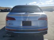 ✅ 2023 Audi SQ5 Sportback Premium Plus • VIN: WA124AFY5P2118392 • Лот: 47560404. Опубликован ранее на Copart с пробегом 2 768 миль. Бесплатный доступ к архиву аукционных продаж из США и подробный отчёт об истории автомобиля на DreamBid. Изображение 6.