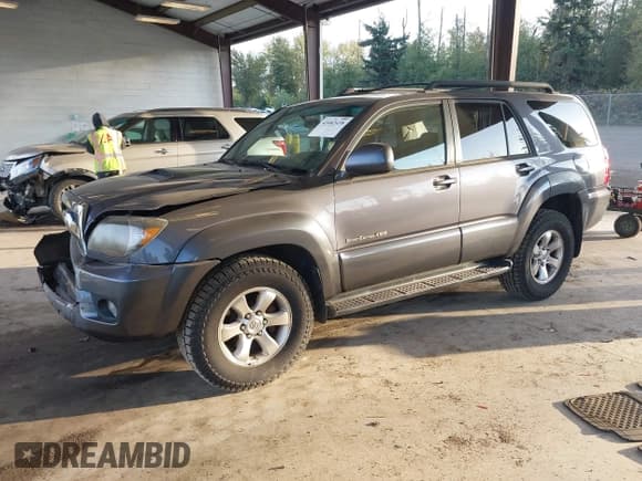 ✅ 2006 Toyota 4Runner SR5 • VIN: JTEBU14R160082479 • Lot: 43482438. Wystawiony na IAAI z przebiegiem 250 746 mil. Bezpłatny archiwum sprzedaży aukcyjnych z USA i szczegółowy raport historii pojazdu na DreamBid. Zdjęcie 2.