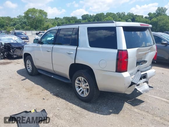 ✅ 2019 Chevrolet Tahoe LT • VIN: 1GNSCBKCXKR395359 • Lot: 42840489. Listed on IAAI with 63,450 mi. Free auction sales archive from the USA and detailed vehicle history report at DreamBid. Image 3.