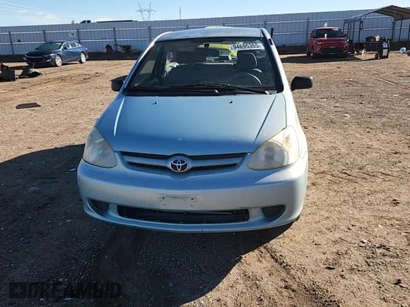 ✅ 2003 Toyota ECHO • VIN: JTDAT123630262084 • Lot: 94695355. Listed on Copart with 187,361 mi. Free auction sales archive from the USA and detailed vehicle history report at DreamBid. Image 13.