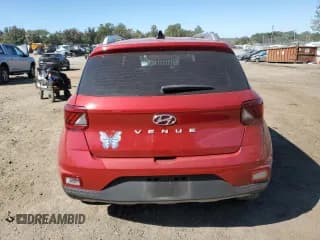 ✅ 2022 Hyundai Venue SEL • VIN: KMHRC8A3XNU186910 • Lot: 75653924. Listed on Copart with 33,714 mi. Free auction sales archive from the USA and detailed vehicle history report at DreamBid. Image 6.