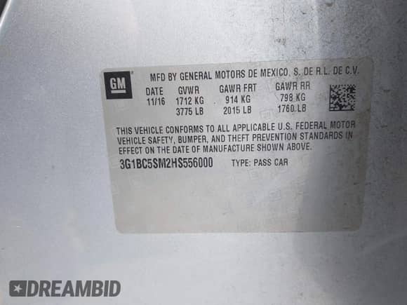 2017 Chevrolet Cruze LS z VIN 3G1BC5SM2HS556000, wystawiony jako IAAI lot #42886010 z przebiegiem Nie podano mil oraz . Historia ofert i sprzedaży dostępna na DreamBid. Obrazek 9.