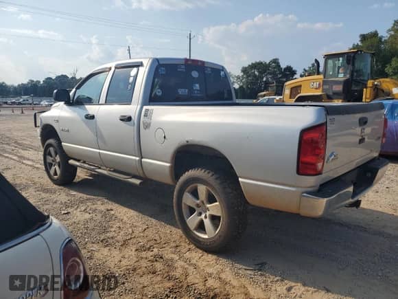 2008 Dodge 1500 SLT z VIN 1D7HU18248S545434, wystawiony jako Copart lot #80617745 z przebiegiem 216 171 mil mil oraz Szkoda całkowita • Salvage title. Historia ofert i sprzedaży dostępna na DreamBid. Obrazek 2.