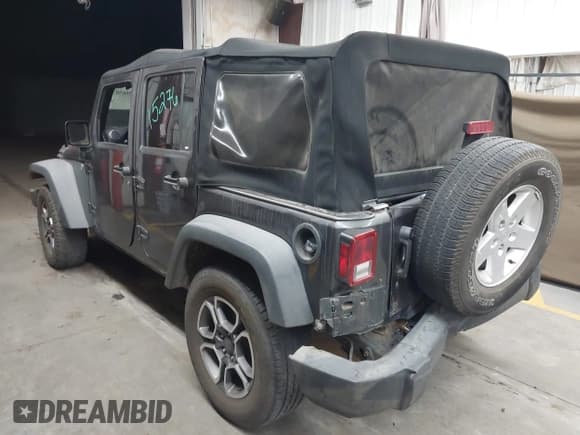 ✅ 2018 Jeep Wrangler Unlimited Sport S • VIN: 1C4HJWDG6JL923321 • Лот: 43366507. Опубликован ранее на IAAI с пробегом 98 192 миль. Бесплатный доступ к архиву аукционных продаж из США и подробный отчёт об истории автомобиля на DreamBid. Изображение 3.